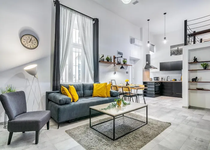 Urban Loft Haven -chic Loft With Ac, Smart Tv Budapest