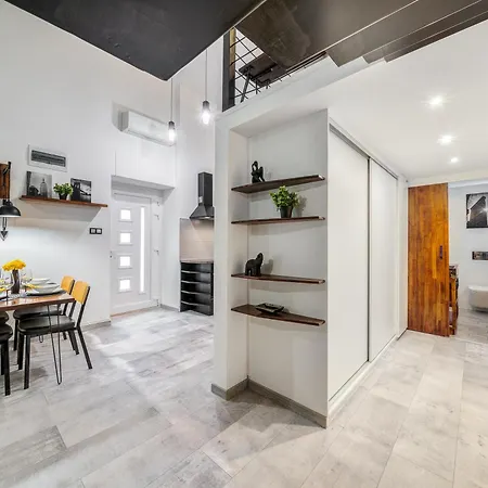 アパート Urban Loft Haven -chic Loft With Ac, Smart Tv