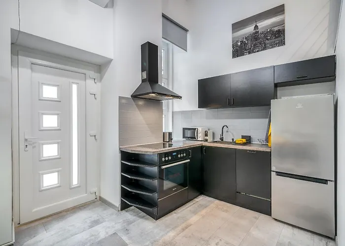 Apartament Urban Loft Haven -chic Loft With Ac, Smart Tv *